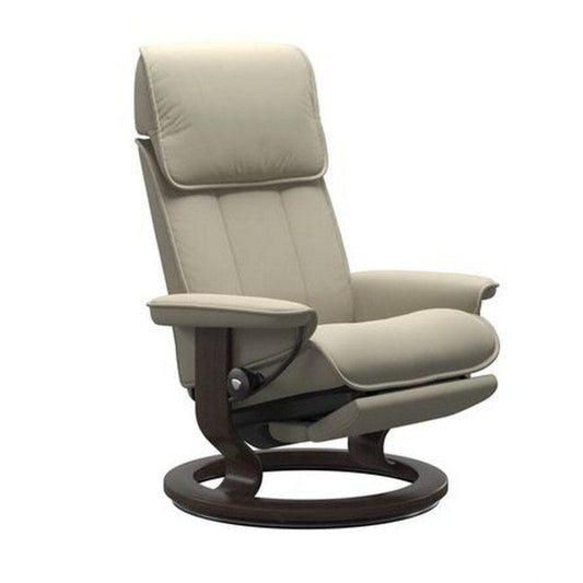 Admiral Chair With Power Base
